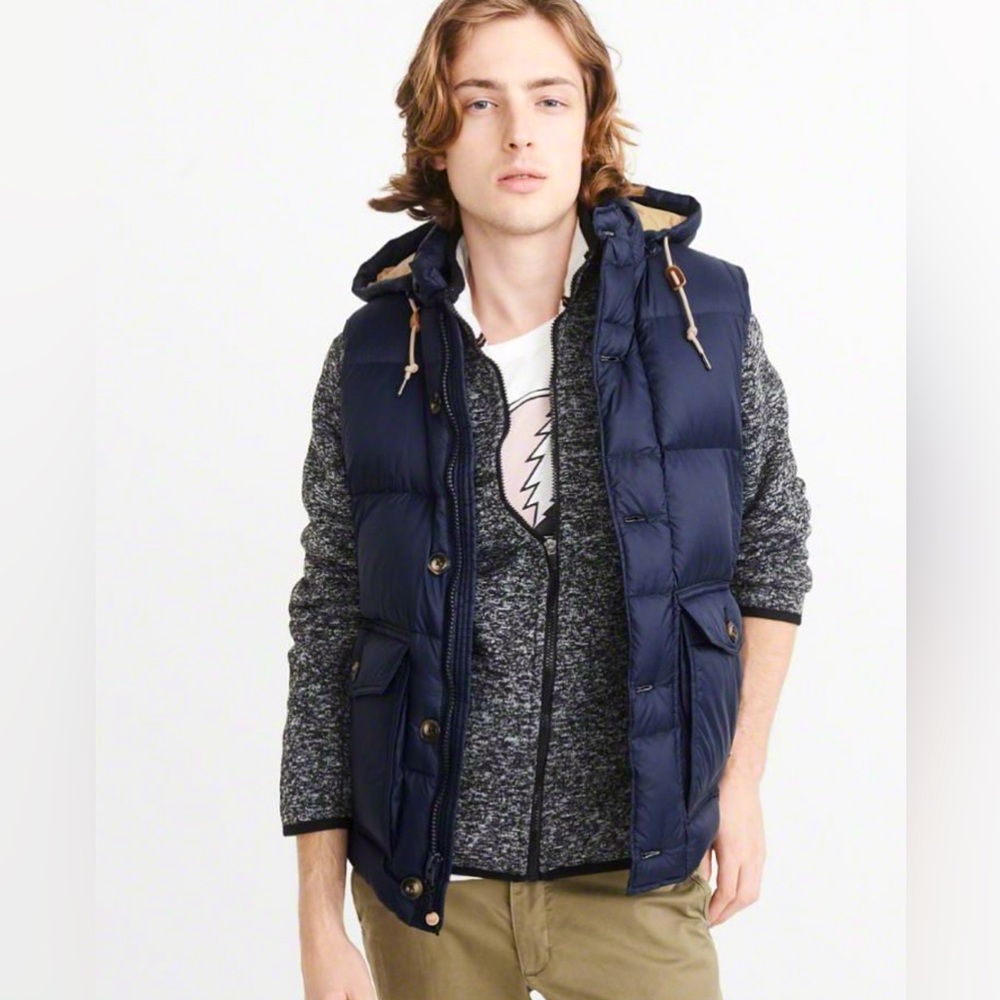 Abercrombie and fitch puffer jacket size small